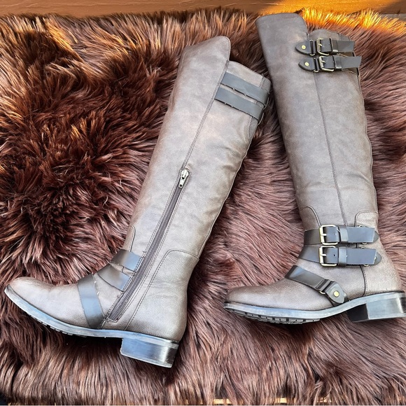 DV by Dolce Vita "Lucile" Boots - Picture 5 of 15